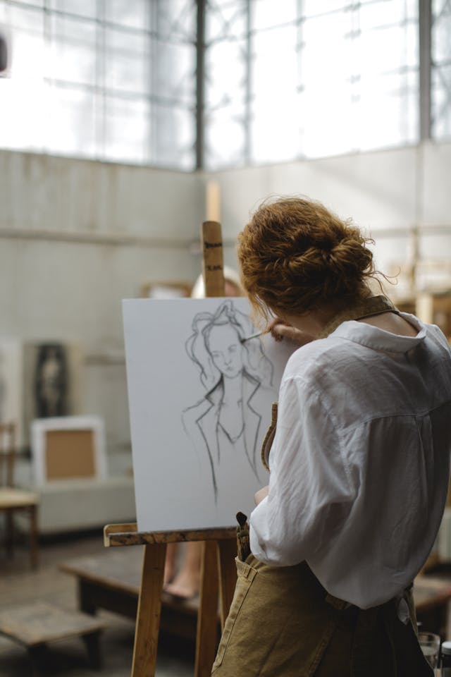 Artist working in the right position